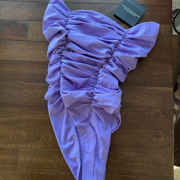 Norma Kamali Slinky Marissa One Piece Size XL in Purple NWT - Picture 7 of 11